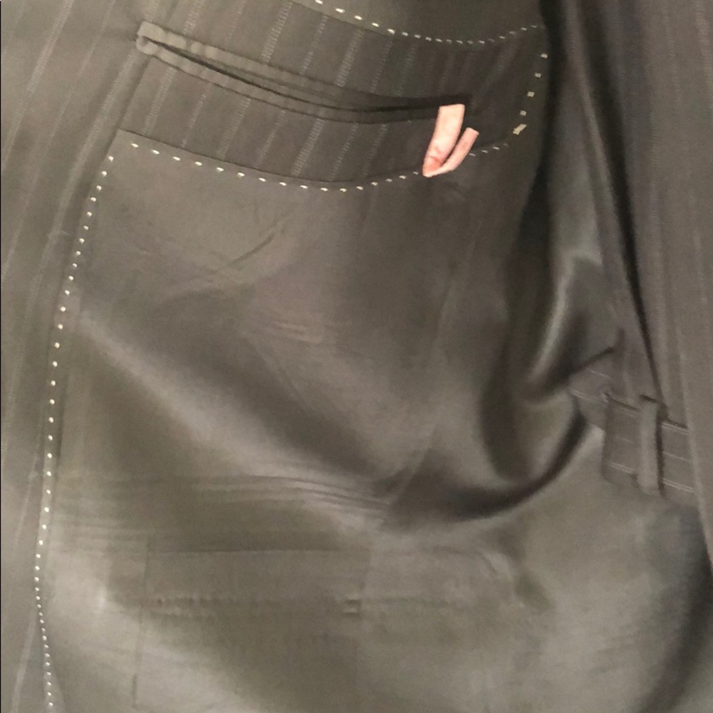 AUSTIN REED pinstripe navy suit - Picture 5 of 8